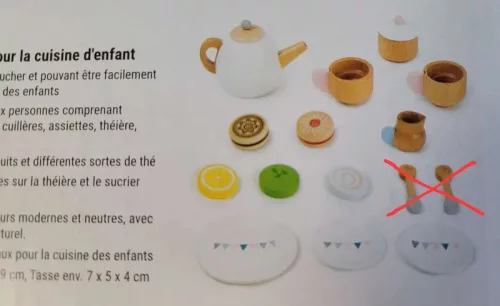 OUTLET Small Foot Set de ceai din lemn 15 bucati - produs incomplet