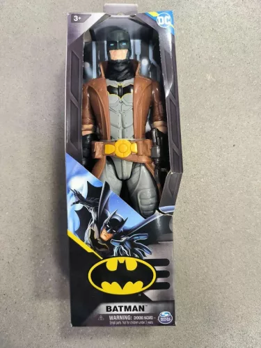 OUTLET Păpușă mare Batman în haină maro 30 cm DC Comics AMBALAJ DETERMINAT