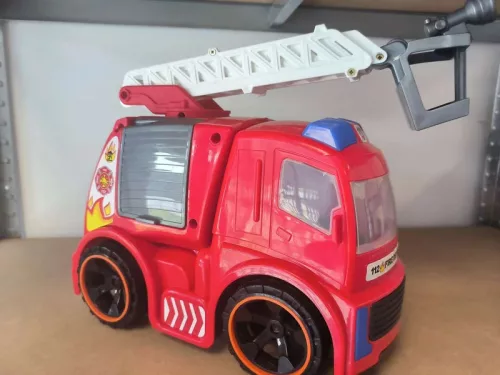 OUTLET Mochtoys Camion de pompieri Max DEFECTAT