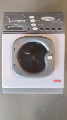OUTLET Jucărie pentru copii Mașină de spălat automată Casdon Little Helper DEFECTATĂ, FĂRĂ AMBALAJ ORIGINAL