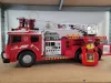 OUTLET Camion de pompieri cu telecomandă pentru pompieri cu scară mobilă Lumină/sunet RC - Produs defect