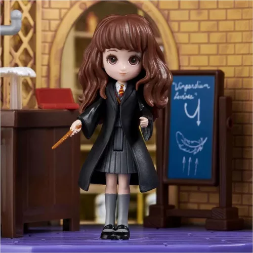 OUTLET Harry Potter Magical Minis set mic Hermione Granger farmece clasa + accesorii 5+ - produs defect