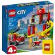  Stația de pompieri și camionul de pompieri LEGO City 60375 + sac de hârtie LEGO