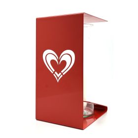  O lumânare pentru un copil, un felinar colorat, o inimă