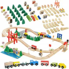  ORAȘ DE LEMN CU TREN DE MAGNET