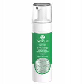   Soluție de Spălare Normalizatoare pentru Piele Grasă şi Acneică de la BasicLab