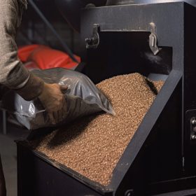    15KG Pelete 6mm SUPER SUN iarna eficienta industriala a combustibilului STEJAR SI PIN