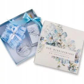    Un CADOU pentru mireasă într-o cutie Something Blue pentru ziua nunții