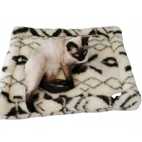   OFERTA SPECIALA! Un pat natural pentru pisici si caini, realizat din lana de oaie foarte moale