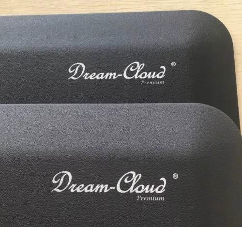 Saltea antifoame neagră Dream-Cloud Premium 97 × 50 cm