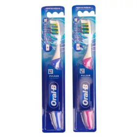    Periute de dinti Oral-B Pro Expert Pulsar alimentate cu baterii, 2 bucati