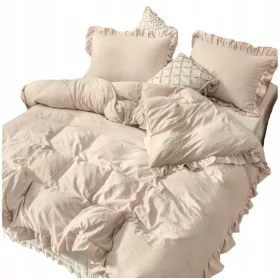   Set Lenjerie de Pat cu Volane 200x220 - Eleganță și Confort
