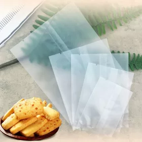    100 buc. pungi transparente autoadezive pentru ambalarea biscuitilor si brioselor