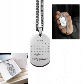    Etichetă De Câine Gravată Pentru Cadou În Cutie Cu Colier Calendar