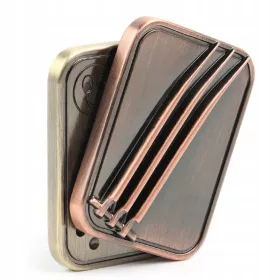    EDC Metal Poker Push Card Fidget Toys - Wolf Claw Stres Relief