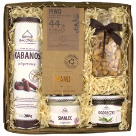    Coș cadou pentru el - cârnați kabanos, untură, castraveți, alune, BERE Manu