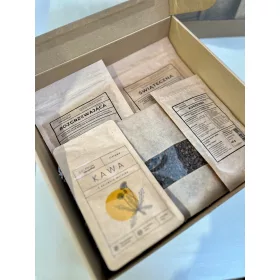    Set Cadou din Ierburi Ceaiuri de Crăciun Condimente Cereale Cafea Condimentată