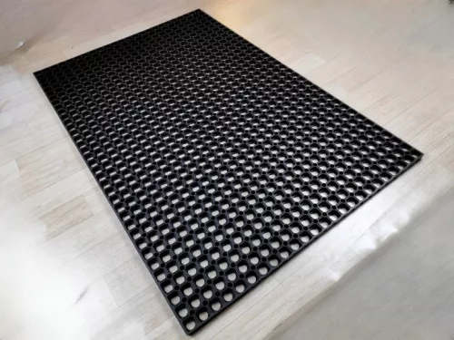 Covoraș de cauciuc negru perforat Mr. Carpet 100 × 150 cm, 22 mm