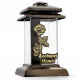 Lampa Memorială "SZ 1 Kochanej Mamie" Stare Złoto – Un Omagiu Elegant Mamei Tale