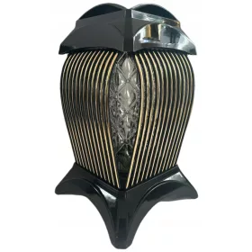   Lampion Eleganta in Negru si Auriu – Decor Ideal pentru Ambianta