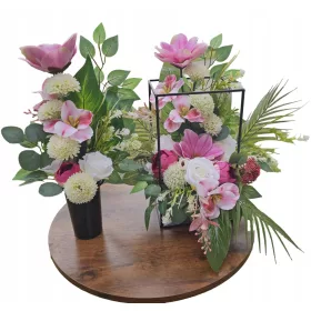   Set Floral Premium pentru Mormânt cu Ramă Metalică și Bază din Beton