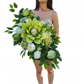   Stroik Nagrobny z Premium Sztucznych Róż i Magnolii - Elegancki i Trwały