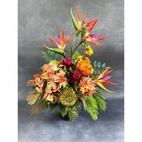   Buchet Elegant pentru Monument Funerar - Decor Durabil și Dign
