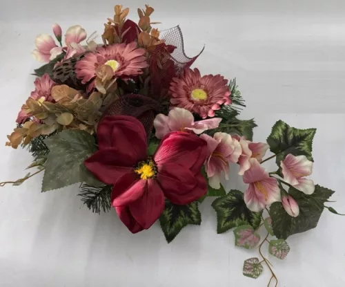 Compoziție florală funerară K/01 cu ghiveci și buchet