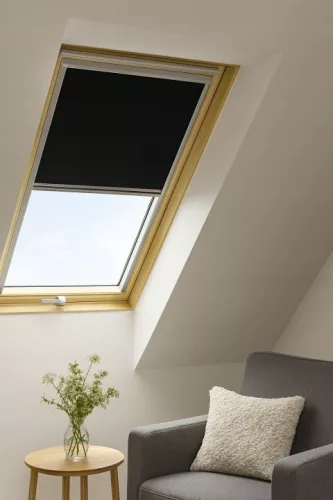 Jaluzea termică pentru fereastra de acoperiș DAKSTRA M6A 61,2 × 99,8 cm