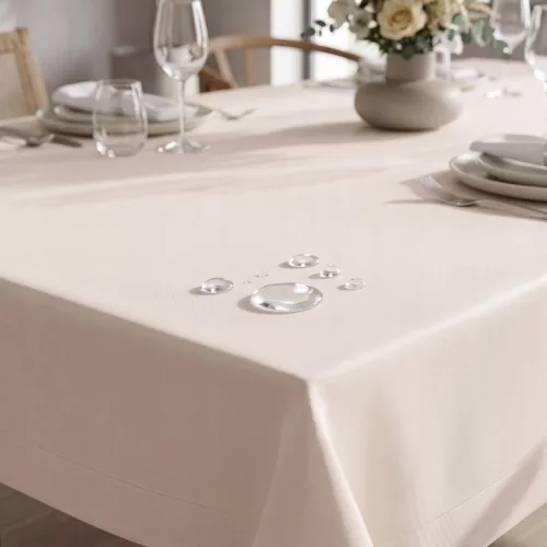 Fata de masă crem Elegant 140 × 340 cm cu tratament împotriva petelor