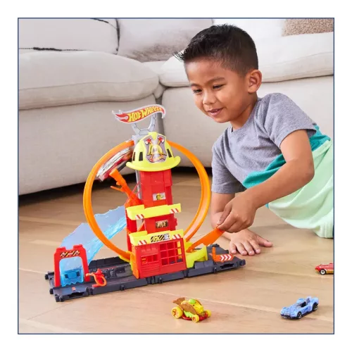 Set super buclă Hot Wheels City Firefighter + vehicul
